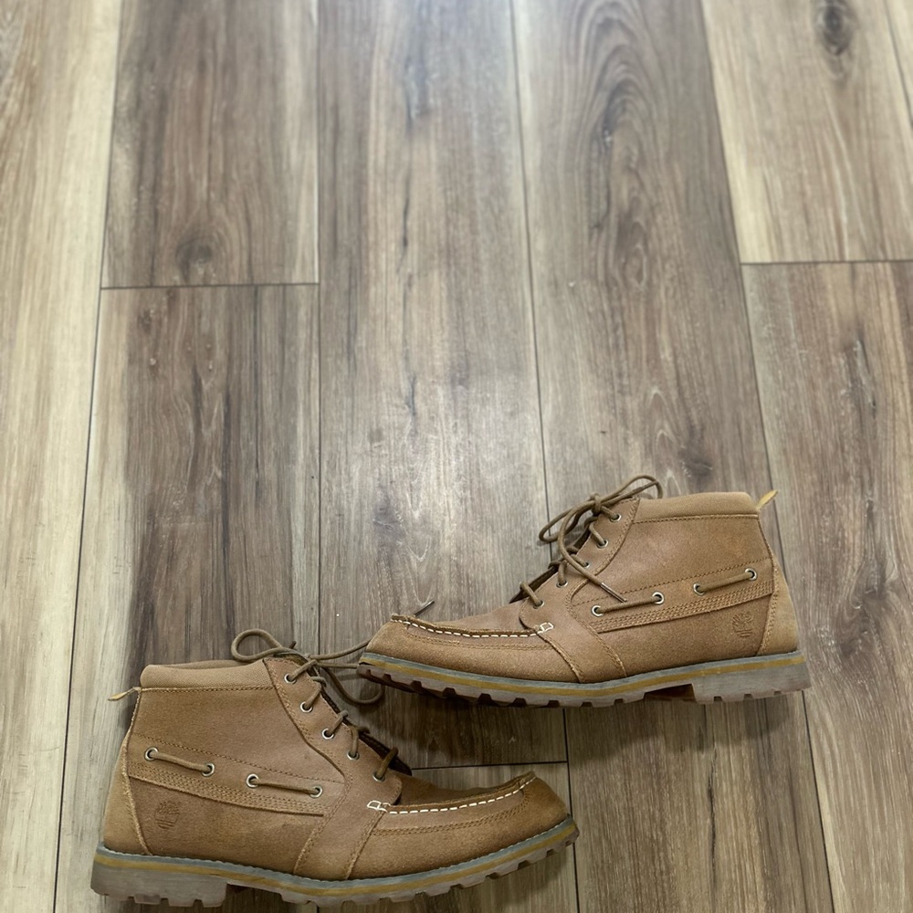 Timberland Men's Tan ankle Leather chukka Boots size 11